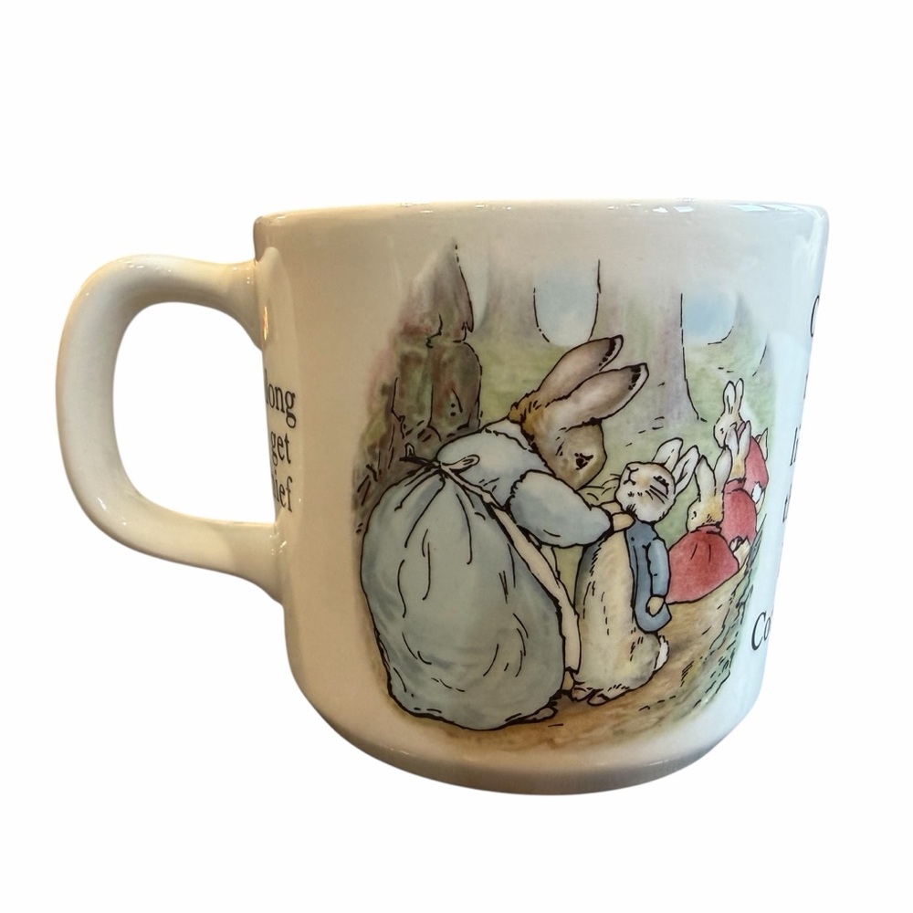 Wedgwood Beatrix Potter Peter Rabbit Easter Mug Bone China England